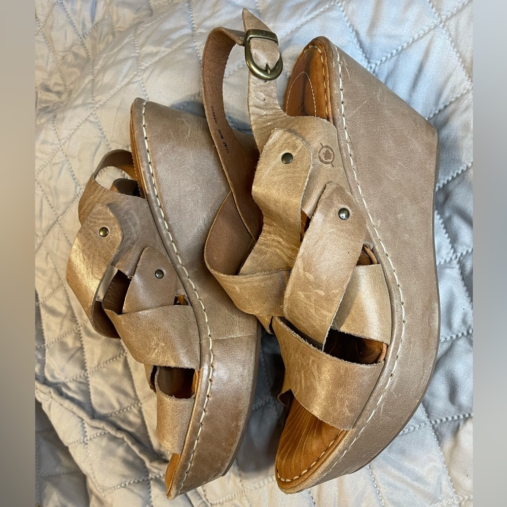 Born Tan Emmy Wedges all leather